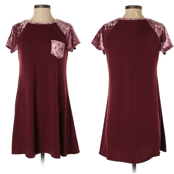 Wallflower Velvet Detail Short-Sleeve Dress sz S - Picture 1 of 3
